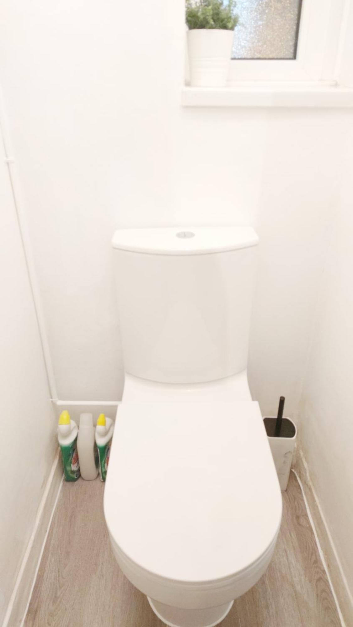 Spacious Flat With 2 To 3 Bedrooms In Central Londra Esterno foto
