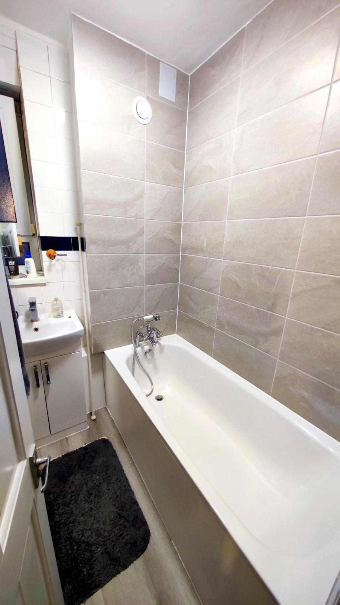 Spacious Flat With 2 To 3 Bedrooms In Central Londra Esterno foto